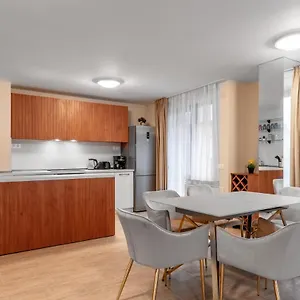 modernly-furnished-apartments-on-aldomirovska-str.sofiahotelsbg.com/